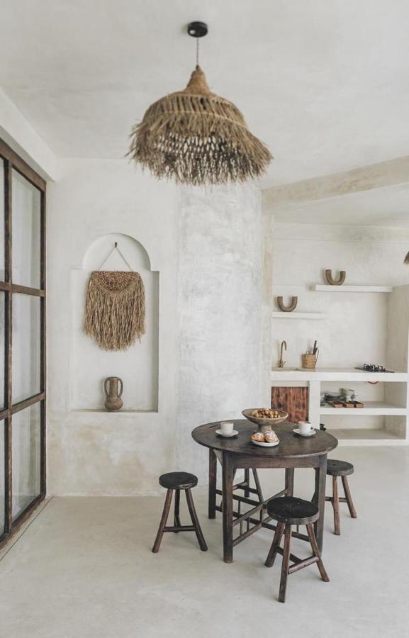 Вилла Casa Nara Bali Munggu Экстерьер фото